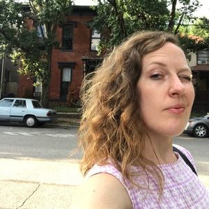 Meet your Posher, Laura